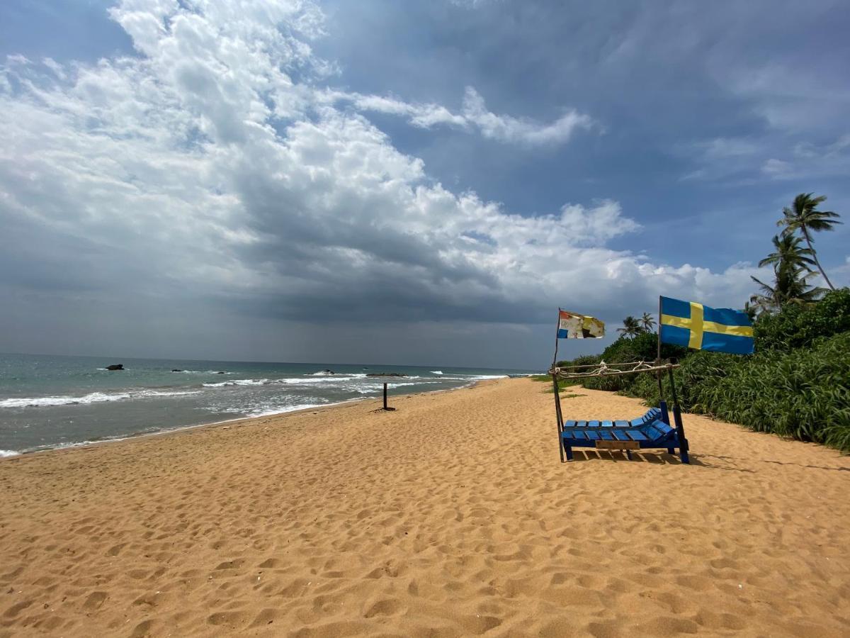 Mango Villa Хіккадува Екстер'єр фото